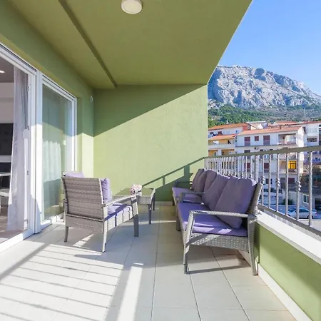 Luxury & Sweet Apartment
